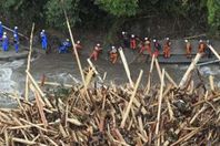 سقوط أمطار فى اليابان