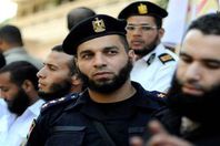 الضباط الملتحين