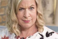 الإعلامية البريطانية كايتي هوبكنز