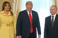 ميلانيا عقب مصافحة  بوتين