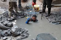 محمد أحمد المعروف بـ«غطاس المجاري»