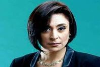 الإعلامية مني العراقي