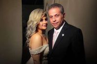 عكاشة مع زوجته