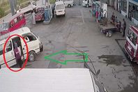 فتاة العياط