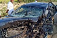 مصرع وإصابة 6 أشخاص في حادث تصادم بزفة عروسين بالبحيرة