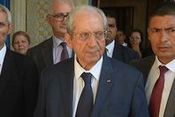 الرئيس التونسي المؤقت محمد الناصر