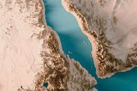 تسريب نفطي في البحر الاحمر