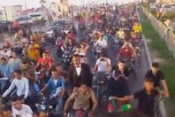 أغرب حفل زفاف بمدينة عربية  لصاحب محل درجات نارية