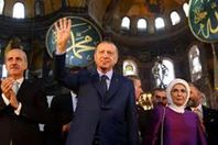 تدوينة مفاجئة من أمير سعودي: تحويل آيا صوفيا سيادة  تركي