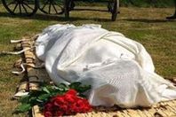 عروس تسقط جثة هامدة في ليلة الزفاف