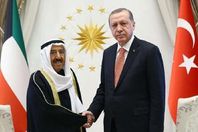 أمير الكويت و رئيس تركيا  
