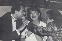 مدحت صالح يحيي حفل زواج لزوجته السابقة