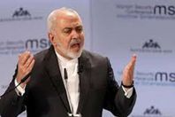 " الموت للكذاب".. البرلمان الإيراني يهتف غاضبا في وجه " ظريف"