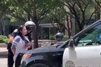 ضابط أمريكي يتحرش بامرأة أثناء اعتقاله