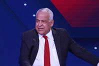 16989530041632631693