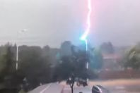 91069-صاعقه-البرق