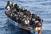 حبس سماسرة هجرة غير شرعية هاربين من قضايا بالإسكندرية