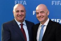 الاتحاد العربى يطلع الفيفا على تطويره 