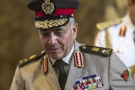 حجازى يتوجه إلى لندن