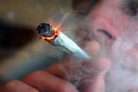 تعاطي "الحشيش" يتسبب في السكتة القلبية