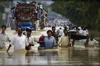 ارتفاع ضحايا فيضانات الهند إلى 200 قتيل