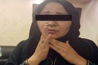 ربة منزل تتستر بالتأمين الصحي لبيع المواد المخدرة