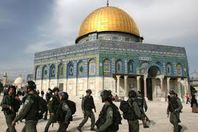 وسائل الإعلام الفلسطينية تستنكر ظهور مغنية إسرائيلية في باحات الاقصي 