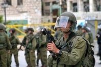 القدس.. الشرطة الإسرائيلية تطلق النار على شاب فلسطيني