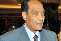 نقل المشير طنطاوي إلى المستشفى بعد إصابته بوعكة صحية