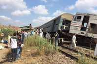 توجيهات بالجملة من رئيس الحكومة بحادث قطارى الإسكندريه
