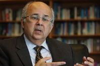 الدكتور إسماعيل سراج الدين