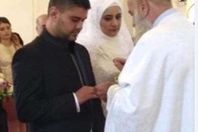 مُحجبة مسلمة تتزوج مسيحيًا في كنيسة