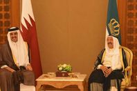 صورة أمير قطر وأمير الكويت