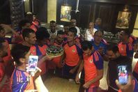 لاعبي المصرى البورسعيدى يحتفلون بكابوريا