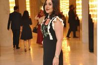 المطربة الشعبية بوسي 
