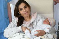 أنجيلا ميركل محمدهى أحدث مواليد سكان ألمانيا،