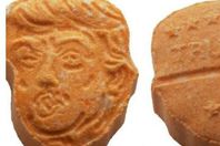 حبوب مخدرة على شكل ترامب