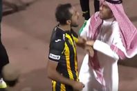 كهرباء يشتبك وأحد إداريي فريق الاتفاق