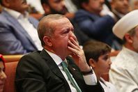 أردوغان يبكى
