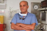 دكتور مجدى يعقوب