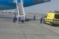 الطائرة الفرنسية بمطار القاهرة