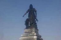 تمثال الصحابي سلمان الفارسي