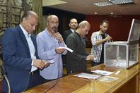 حسين الزناتى السكرتير العام المساعد بنقابة الصحفيين