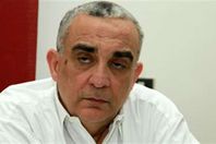 الدكتور عبد الحميد أباظة