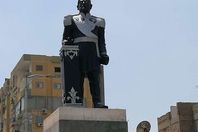 موجة غضب بسبب تشويه تمثال " الخديو إسماعيل"