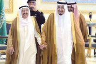 الملك سلمان بن عبد العزيز وأمير الكويت الشيخ صباح الأحمد