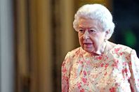 الملكة إليزابيث