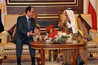 الرئيس السيسي والشيخ صباح الأحمد
