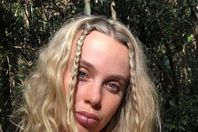 هجوم لاذع على امرأة.. «تمارس الحب» مع زوجها في وجود طفلهما 
