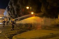 بالصور.. حريق داخل مركز تجاري للأثاث بنجران